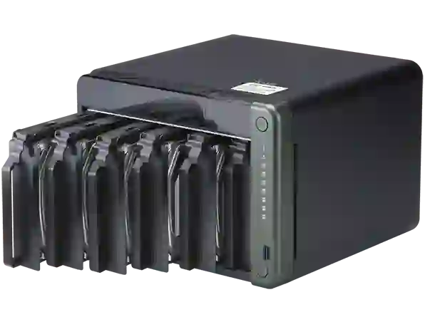 QNAP TS 653D - Image 3